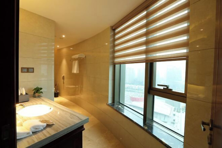 Bathroom 4, CHOUERY International Hotel, Wenzhou