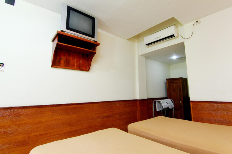 Bedroom 27