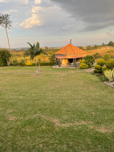 Others 3, Percia's Delight, Lobamba Lomdzala
