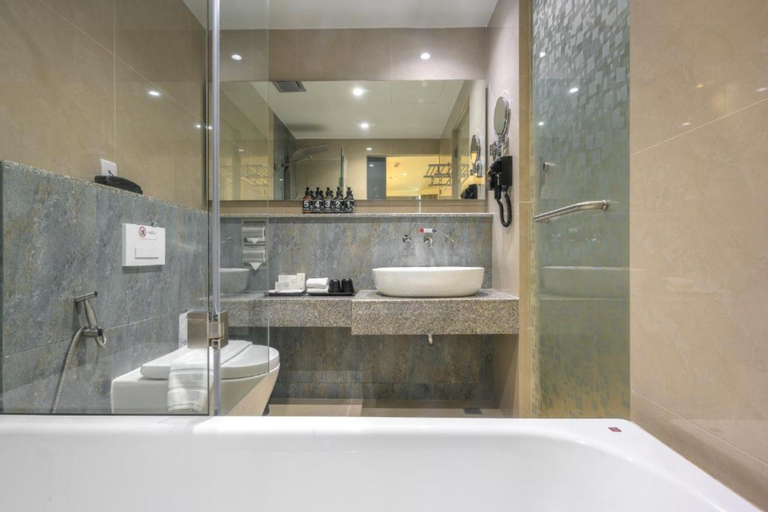 Bathroom 7