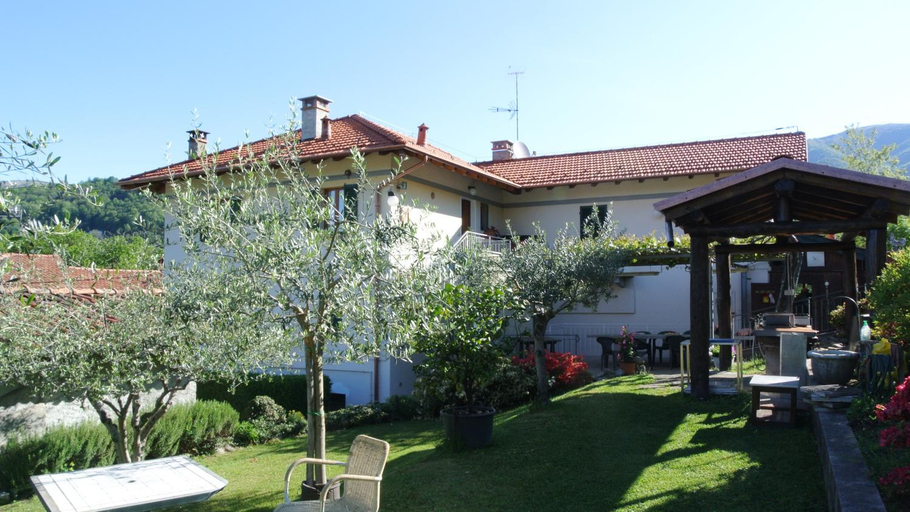 Others 2, Al Rost B&B, Varese
