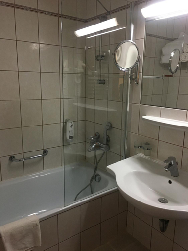 Bathroom 3, Belenus Thermalhotel superior, Nagykanizsai/Zalakaros