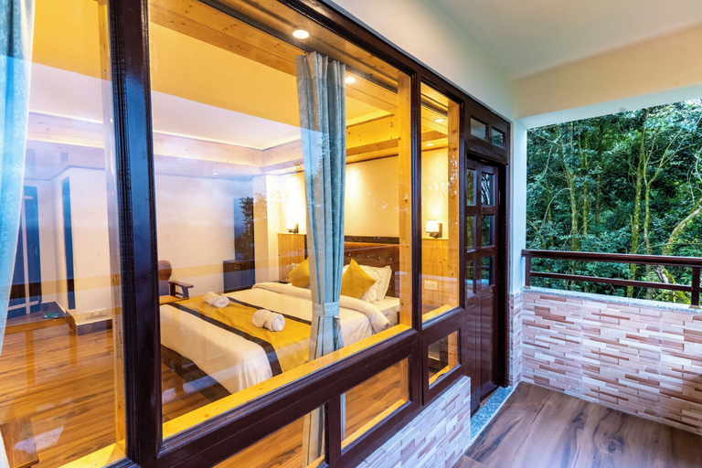 Bathroom 3, The Golden Retreat Hotel in Pelling, West Sikkim