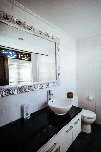 Bathroom 3