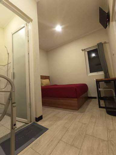 Bedroom 5