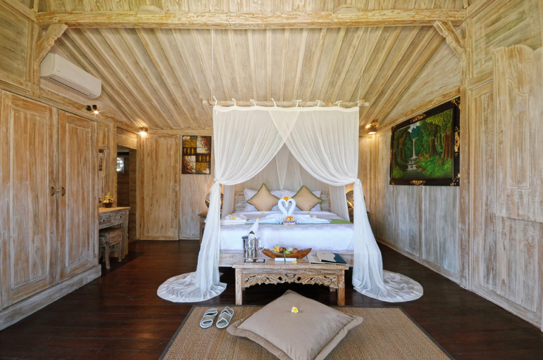 Bedroom 13