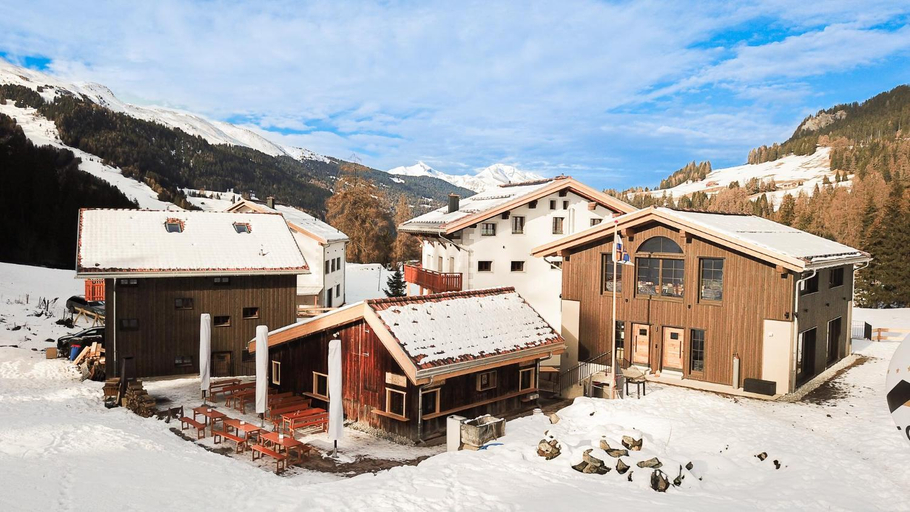 Others 4, stettli resort, Plessur