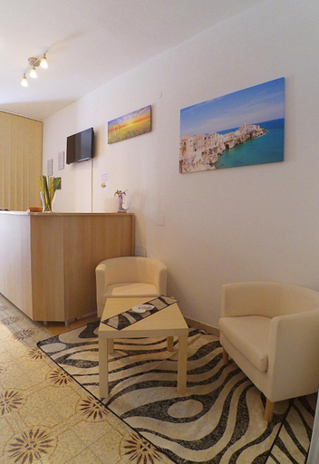 Others 4, Le Bouganville, Foggia