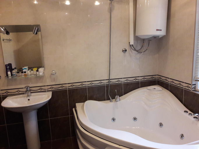 4, COFFEE HOUSE BY THE SEA Apartment 2 bedrooms, Baku