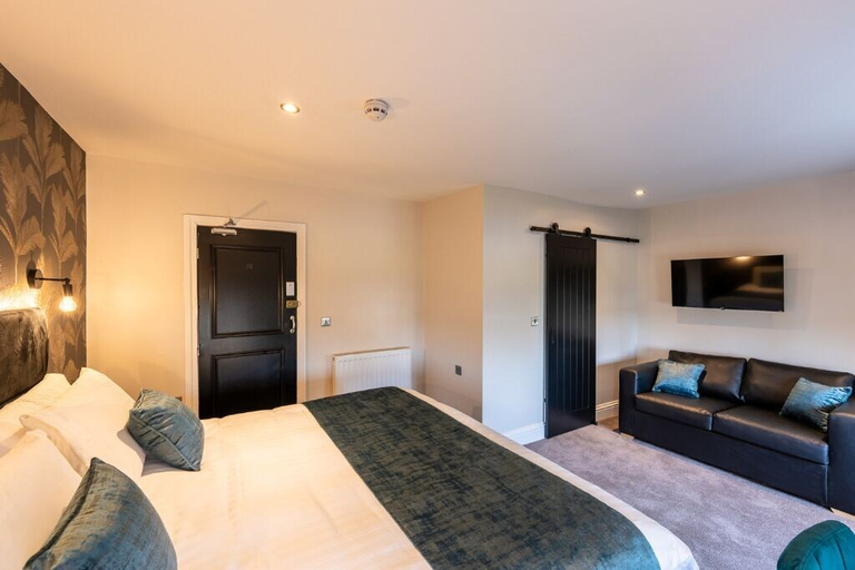 Others 4, Home at 42 Arkles Lane, Sefton