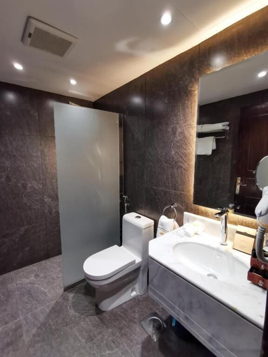 Bathroom 5, Aman Hotel Ahd Rafidah