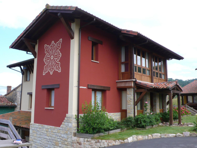 Exterior & Views 1, Apartamentos La Calvera, Asturias