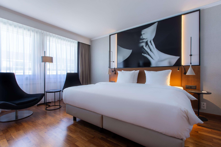 Bedroom 18