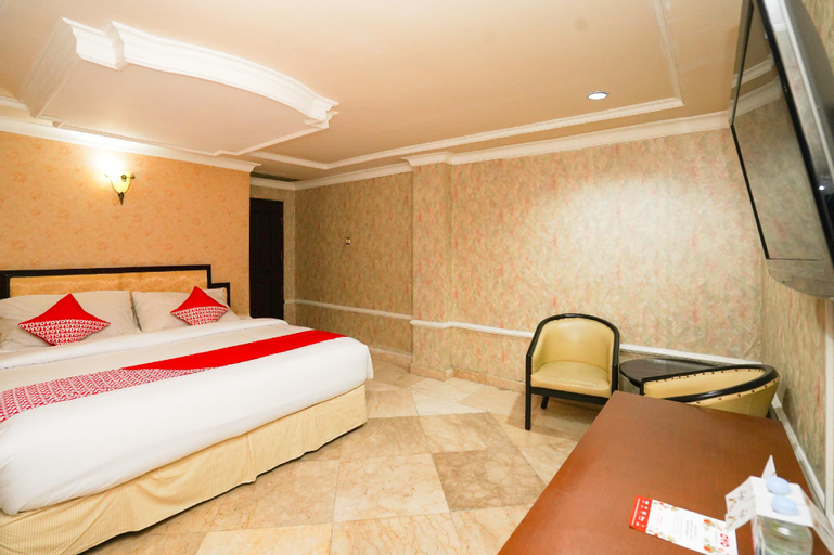 Bedroom 12