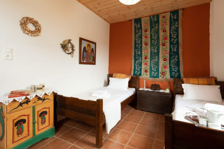 Bedroom 2, Cretan Magnolia Gem - Smari Cozy Getaway, Crete