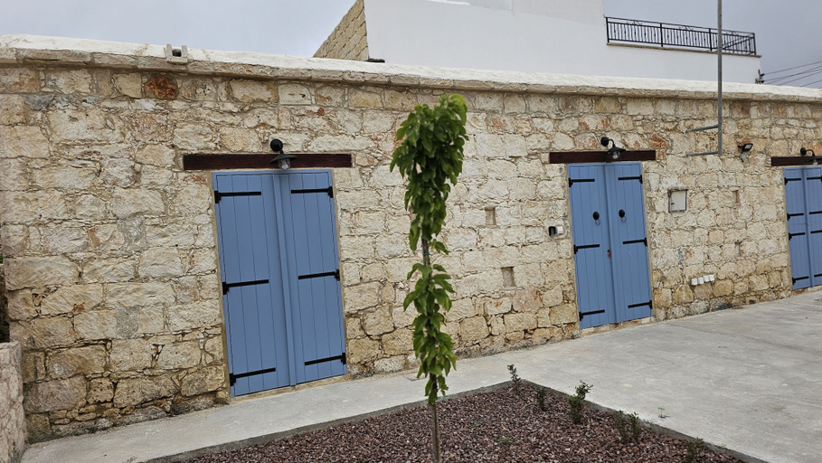 Room 3, 133 DRO - Stay Akoni House