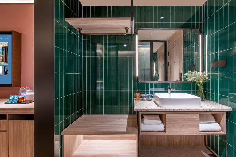 Bathroom 3, Orange Hotel Beijing Lize Commercial Zong Maliandao, Beijing