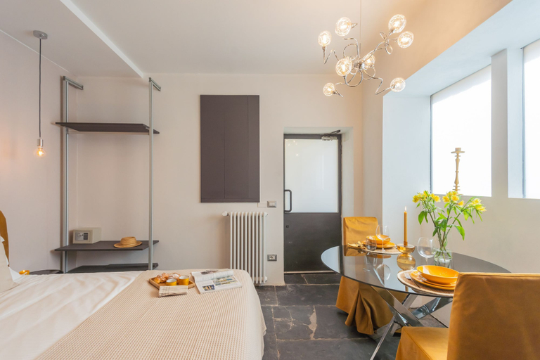 Room 4, Como Dreams Apartments - Duomo Suite, Como