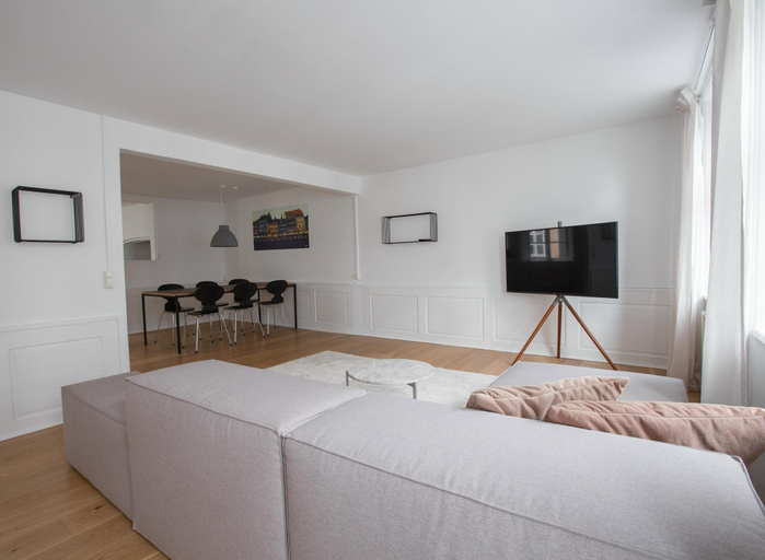 Room 2, Beautiful 2-bed in top Copenhagen Location, Copenhagen