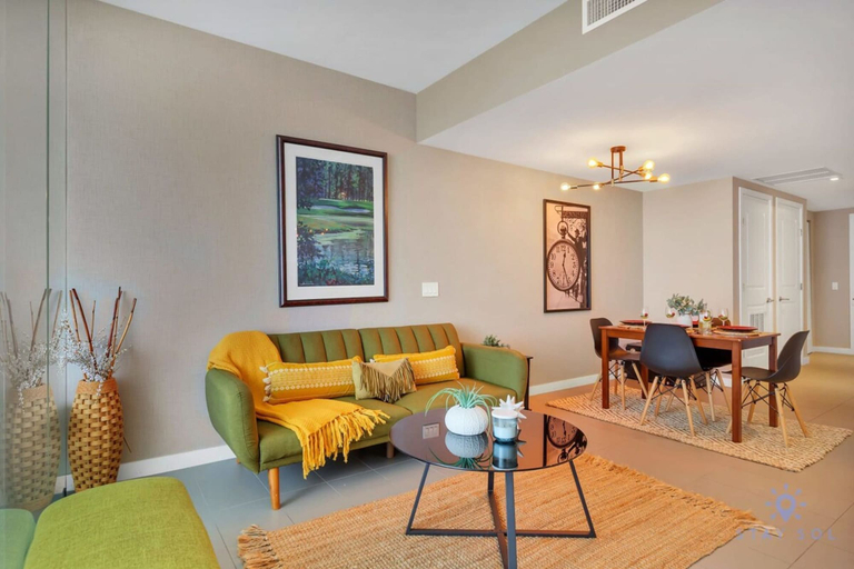 Room 5, Modern Miami Gem City View Condo Free Parking, Miami-Dade
