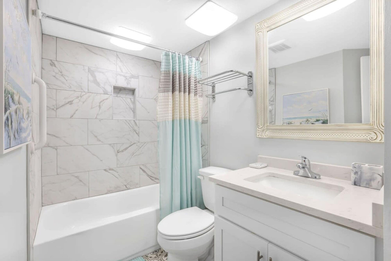 Room 4, Windward Pointe 303 Ideally Located on 3rd Floor, Baldwin