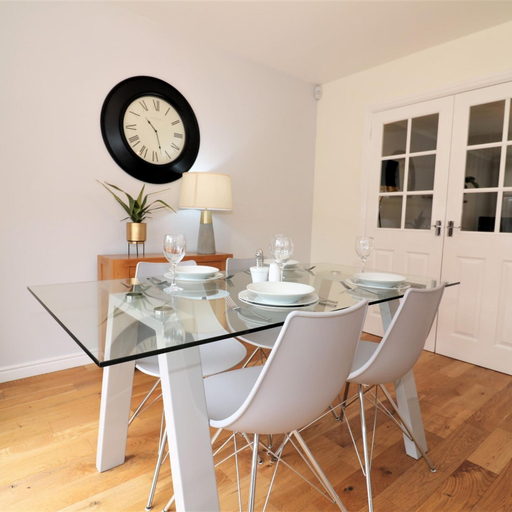 Room 5, Morrison House Holytown, North Lanarkshire