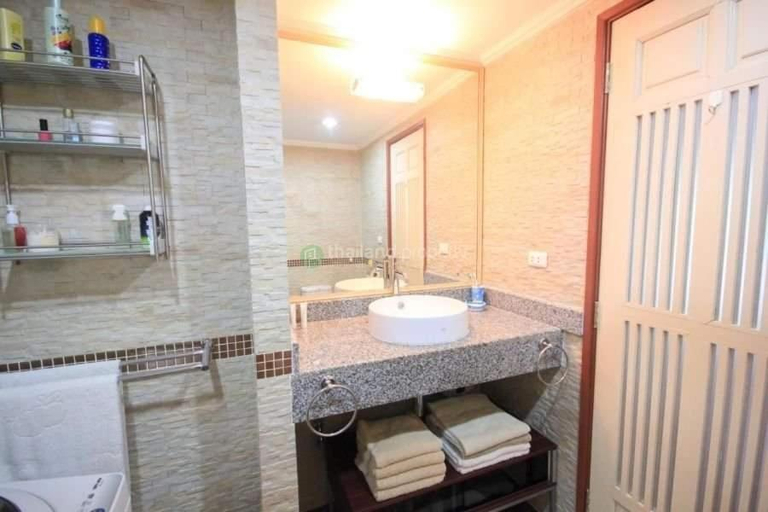 Bathroom 4, The Beach Palace in Cha Am, Cha-Am