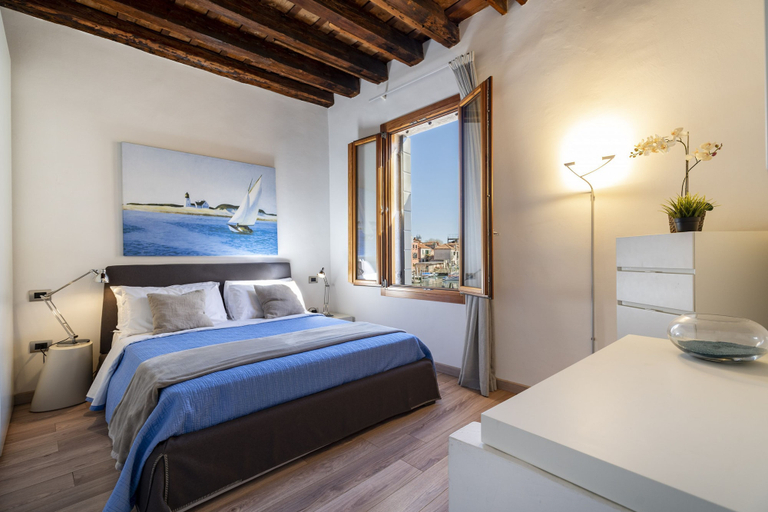 Room 4, Arsenale Canal View 2 by Wonderful Italy, Venezia