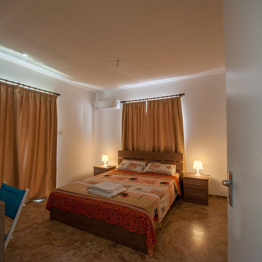 Room 5, 00 HA - HA De Co B in Ayia Napa