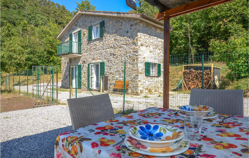 Food & Drinks, 2 Bedroom Beautiful Home In Framura, La Spezia