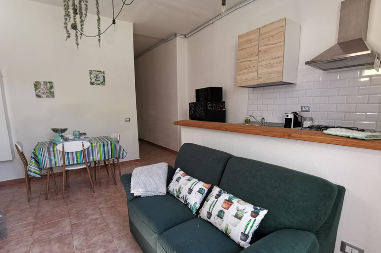 Room 5, Casa Circe in Olbia With 1 Bedrooms and 1 Bathrooms, Olbia-Tempio
