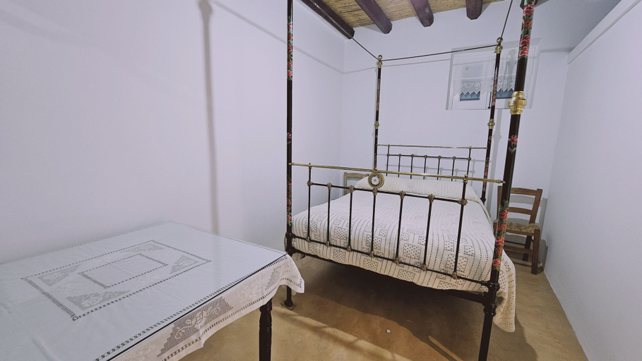 Room 4, 133 DRO - Stay Akoni House