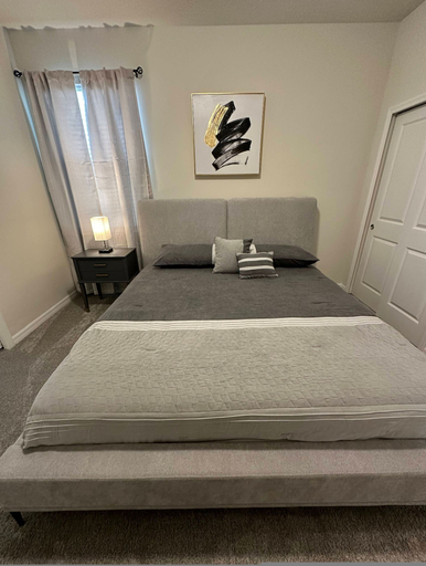 Room 2, Brand New Windsorcay 6Bd Pool Cinema, Lake