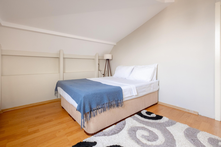 Bedroom 4, Flat 7 min to Coast in Suadiye, Maltepe