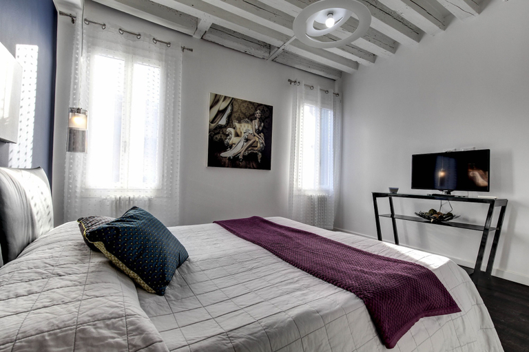 Room 5, Biennale Apartment by Wonderful Italy, Venezia