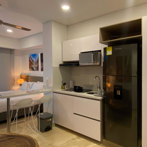 Room 2, w Marvelous Loft With Balcony in Crespo, Cartagena de Indias
