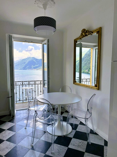 Room 5, Lakeview Paradise in Argegno, Como