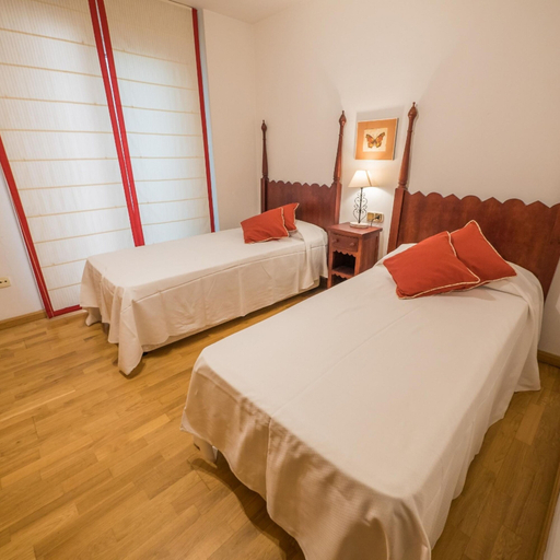Room 2, Virgen del Rocio in Roses, Girona