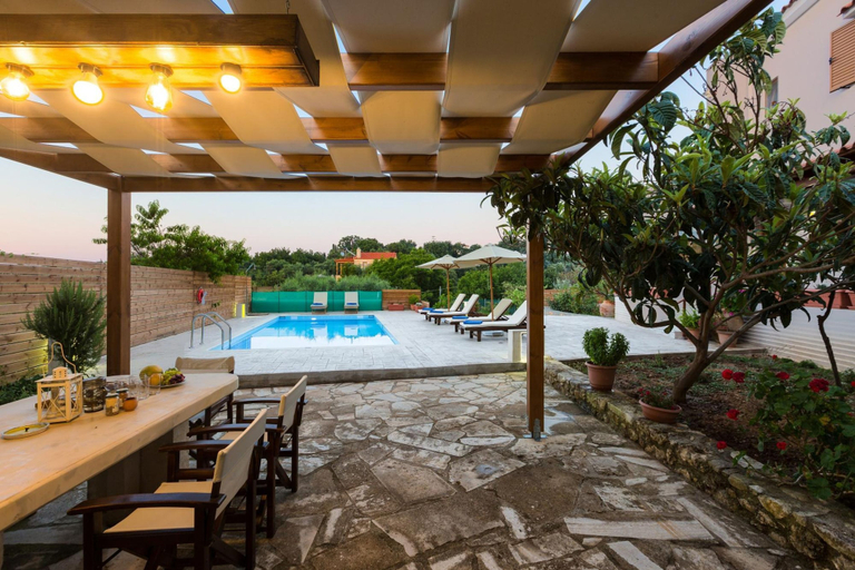 Food & Drinks, Villa Aspa in Prines, Crete