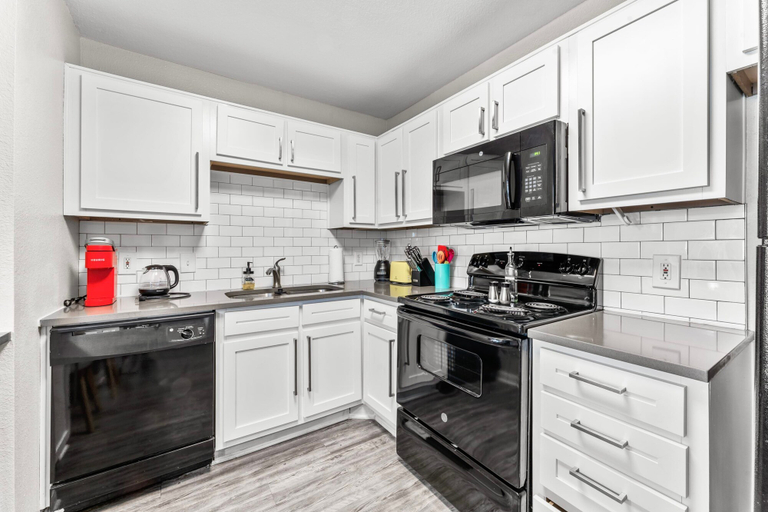 Others 5, Central Quaint 1BR Close to UT Moody Center DT, Travis