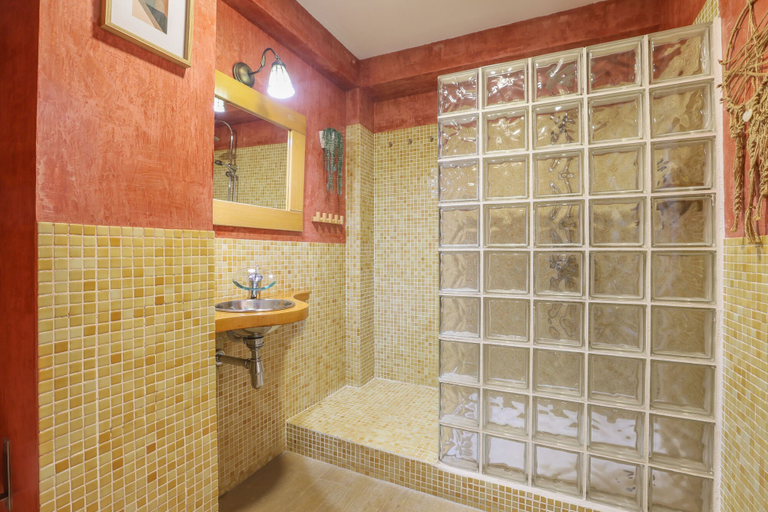 Bathroom 4, Mirador De Triana in Sevilla, Sevilla