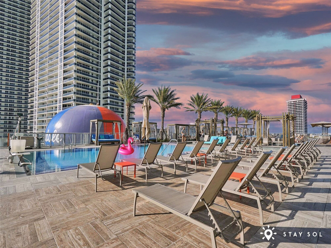 Others 4, Ocean View Balcony Beachfront Resort Amazing Pools, Broward