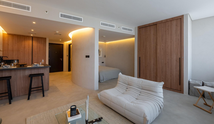 Room 4, Minimalist Difc Studio w Pool Gym, Dubai