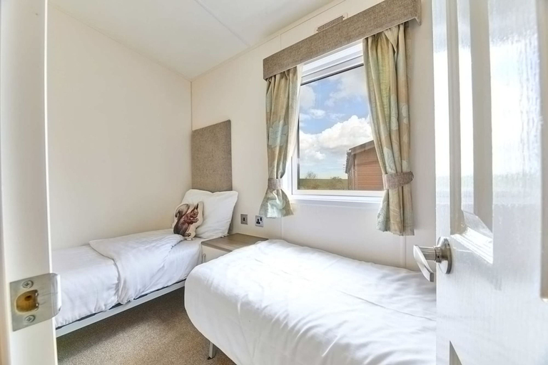 Bedroom 2, Host Stay Butterfly Lodge, Northumberland