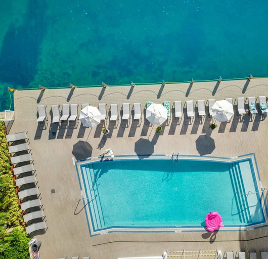 Room 2, Spectacular View w Balcony Pool Near Beach, Broward