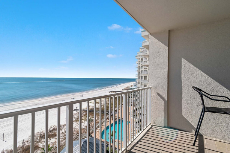 Room 2, Windward Pointe 804- Sleeps 10 Beachfront Resort Amenities, Baldwin