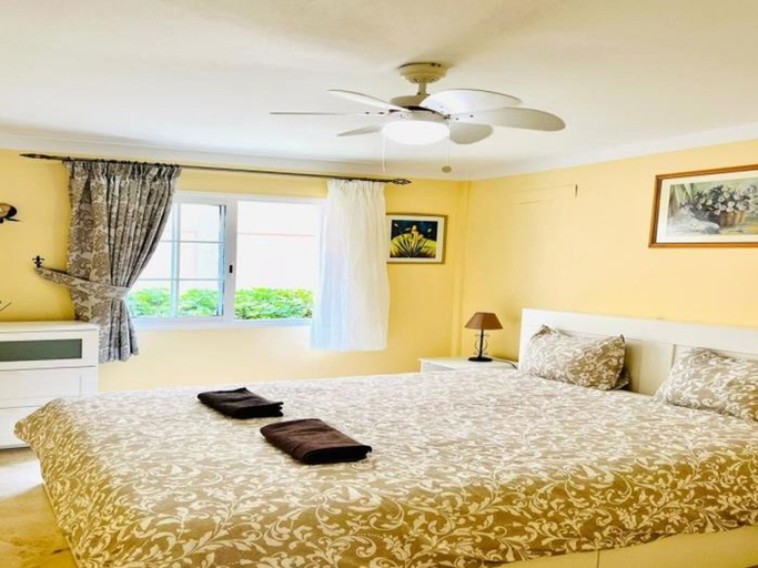 Room 3, Enjoy 1 BR Palm Mar Next to Pool, Santa Cruz de Tenerife