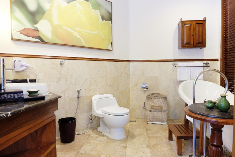 Bathroom 3