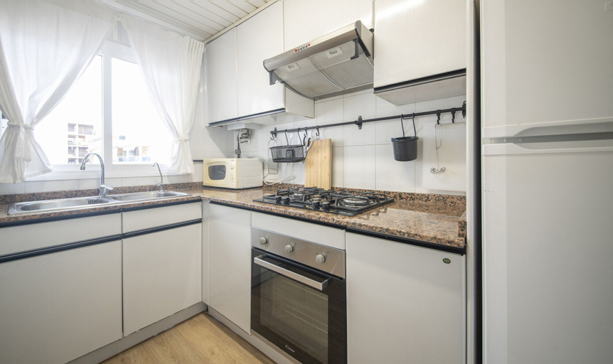 Room 4, R156 - Apartamento Ganna, Tarragona
