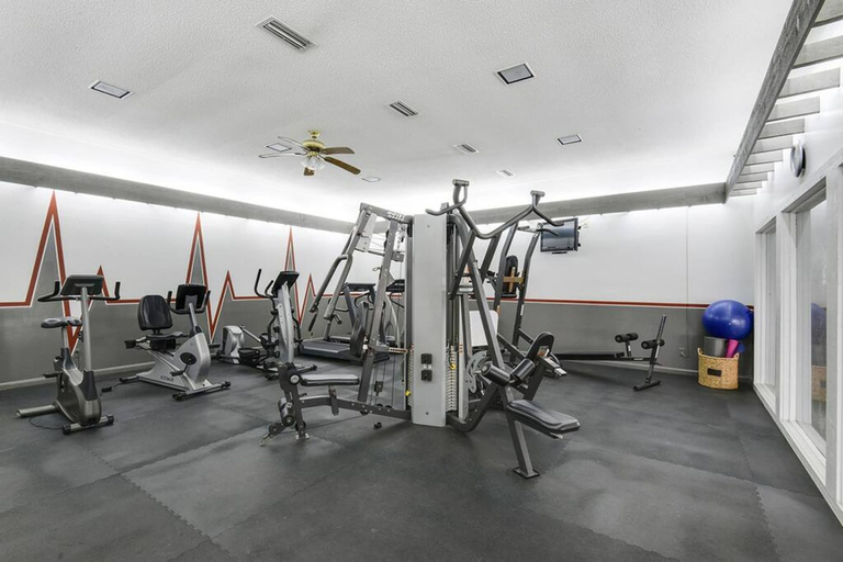 Room 2, Windward Pointe 801 East Corner-unit Beachfront, Baldwin